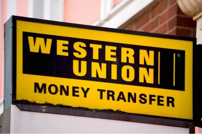 Khách hàng có thể sử dụng dịch vụ chuyển tiền quốc tế như Western Union để chuyển kiều hối